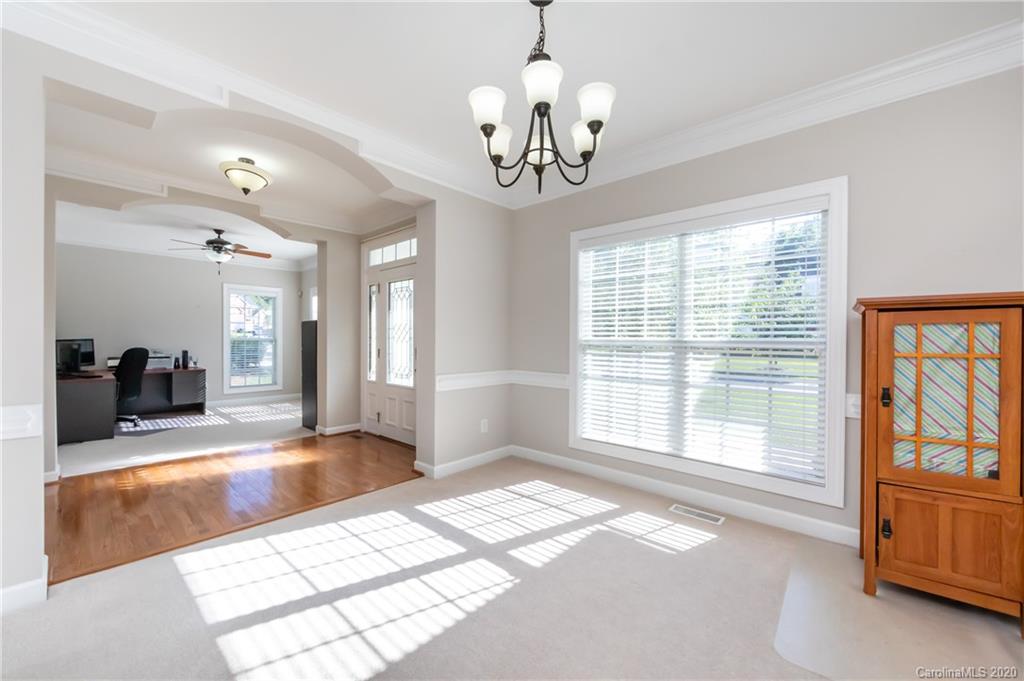 2018 Chipstone Road Charlotte, NC 28262 - Photo 15 of 48 Gallery Image 15
