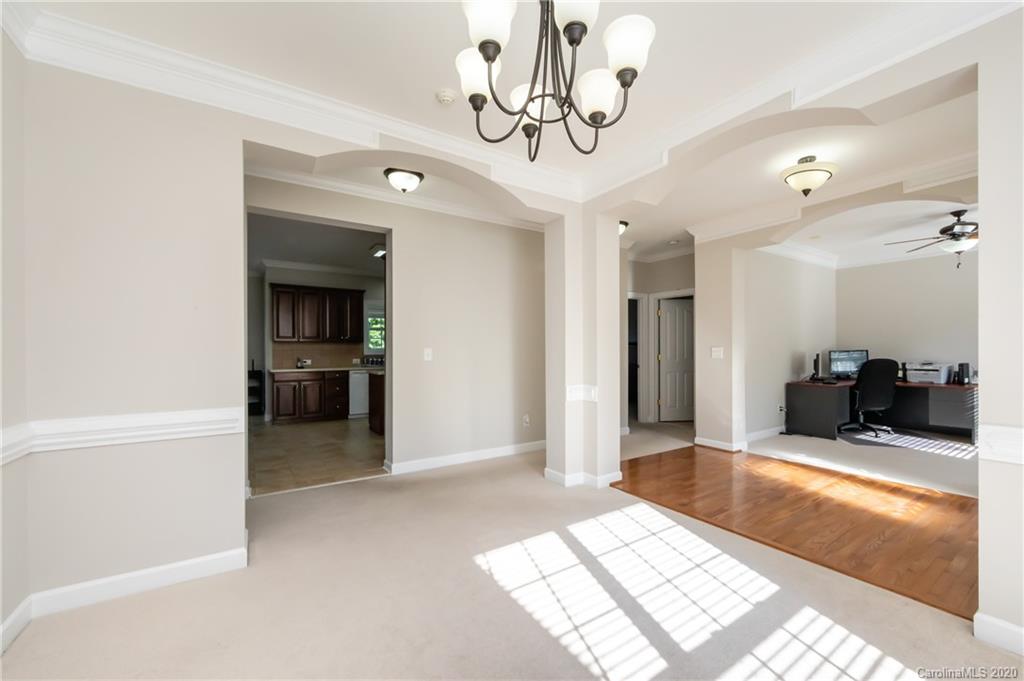 2018 Chipstone Road Charlotte, NC 28262 - Photo 16 of 48 Gallery Image 16