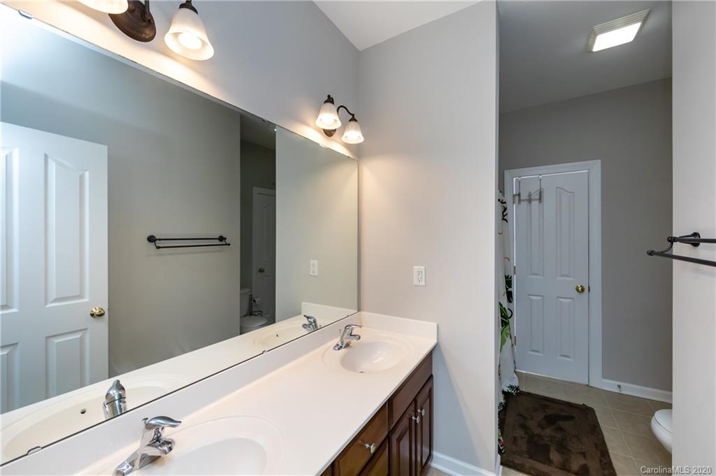 2018 Chipstone Road Charlotte, NC 28262 - Photo 30 of 48 Gallery Image 30