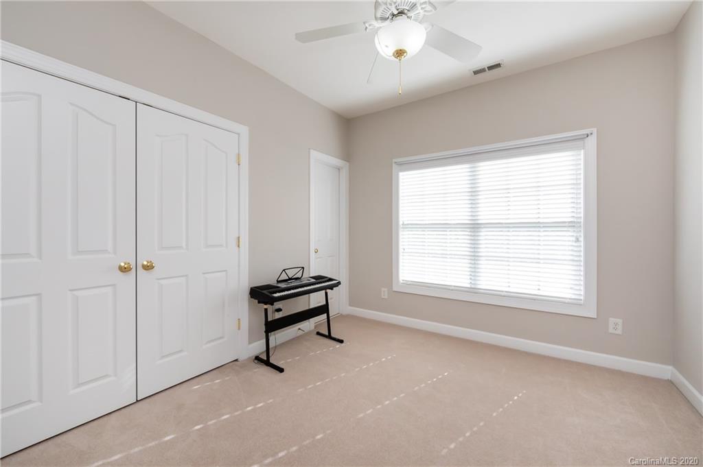 2018 Chipstone Road Charlotte, NC 28262 - Photo 31 of 48 Gallery Image 31