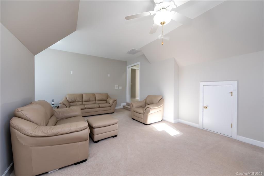 2018 Chipstone Road Charlotte, NC 28262 - Photo 36 of 48 Gallery Image 36