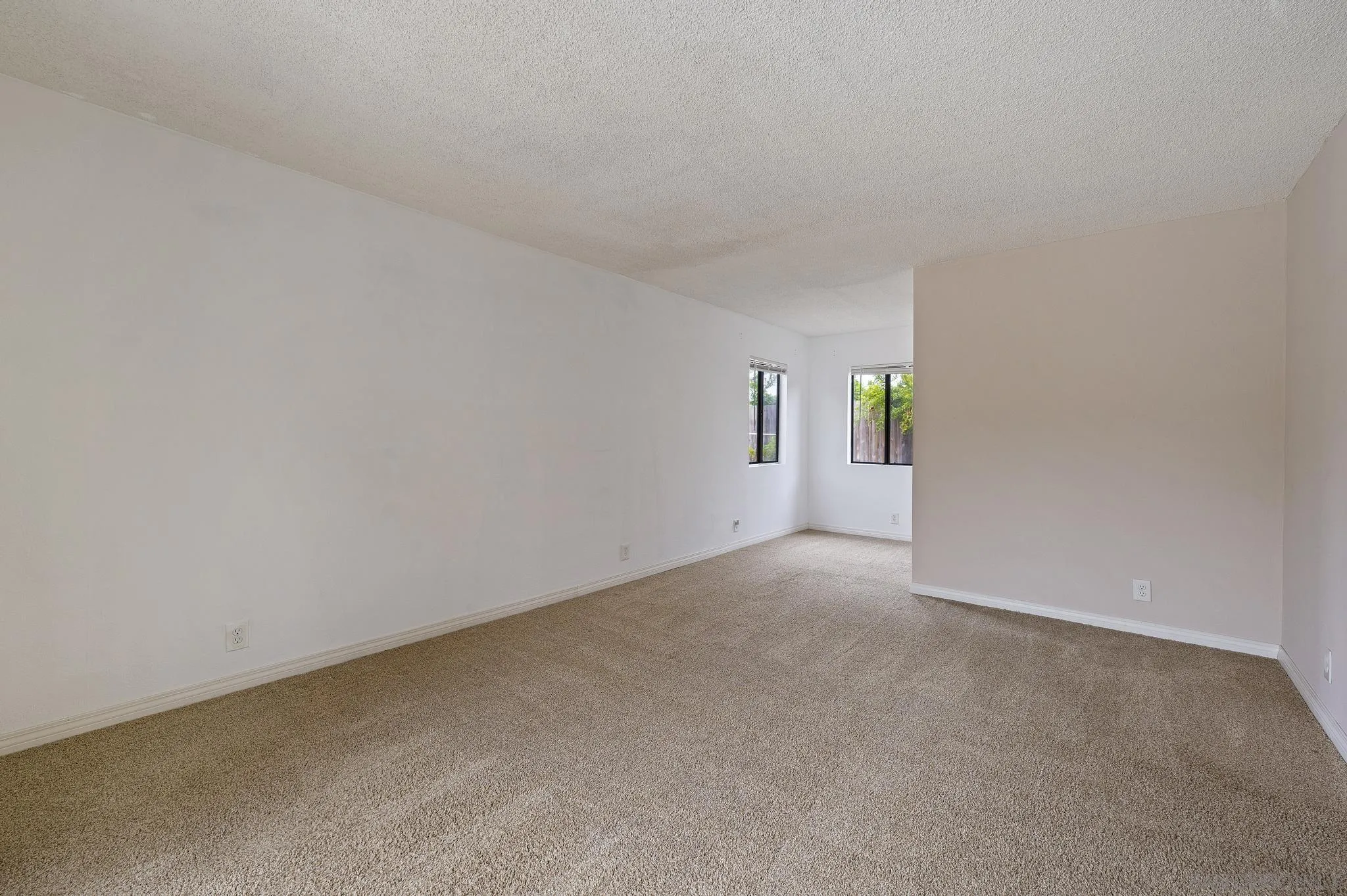 12443 McFeron Road Poway, CA 92064 - Photo 24 of 37 a view of an empty room and window