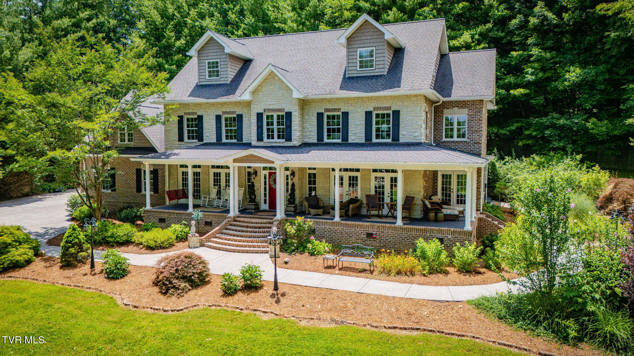 487 Barr Road Blountville, TN 37617 - Photo 4 of 88 106
