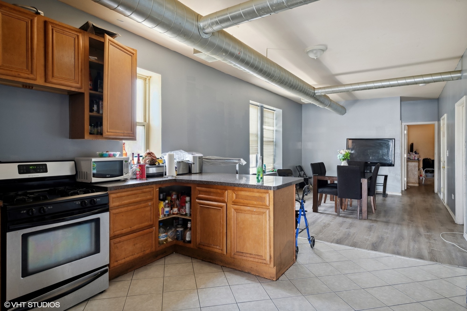 1501 St Charles Road Maywood, IL 60153 - Photo 4 of 17 Gallery Image 4
