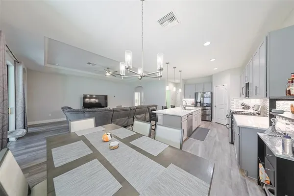 $550,000 | 130 Azul Drive, Seffner, FL 33584