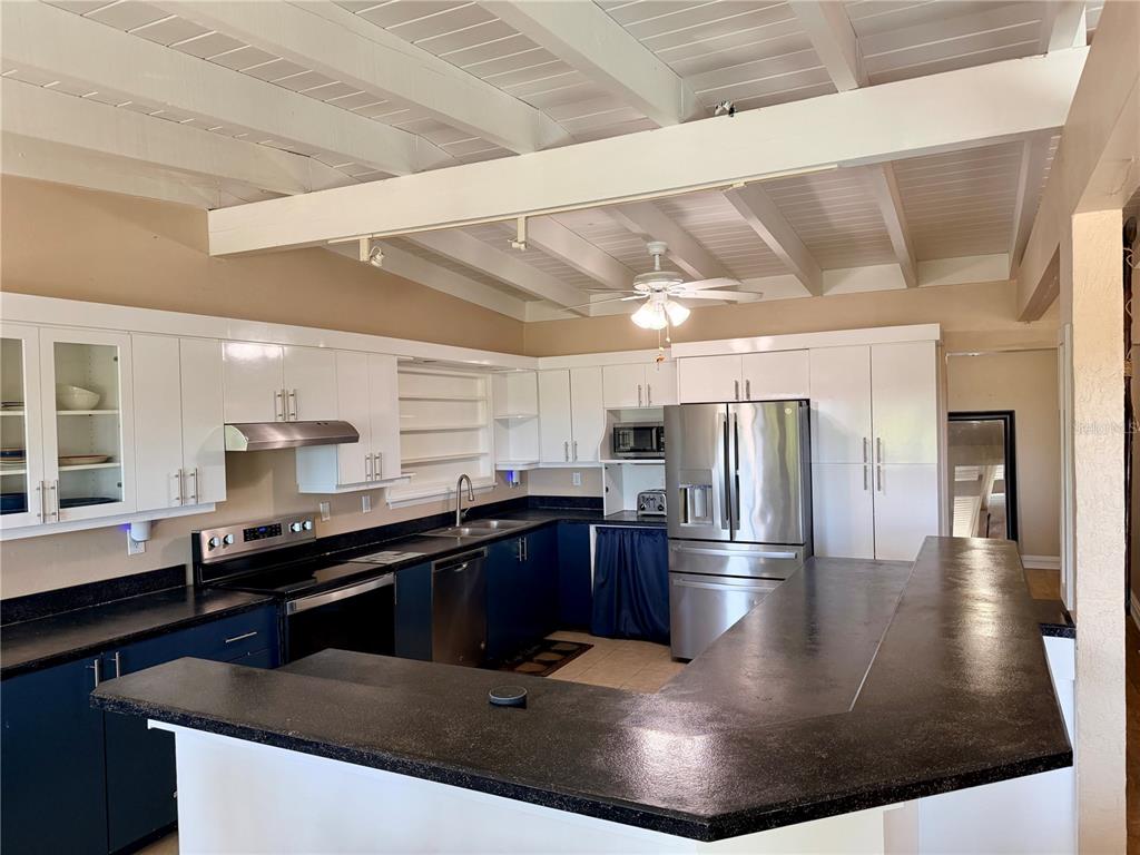 318 North Riverside Drive Edgewater, FL 32132 - Photo 30 of 34 Gallery Image 30