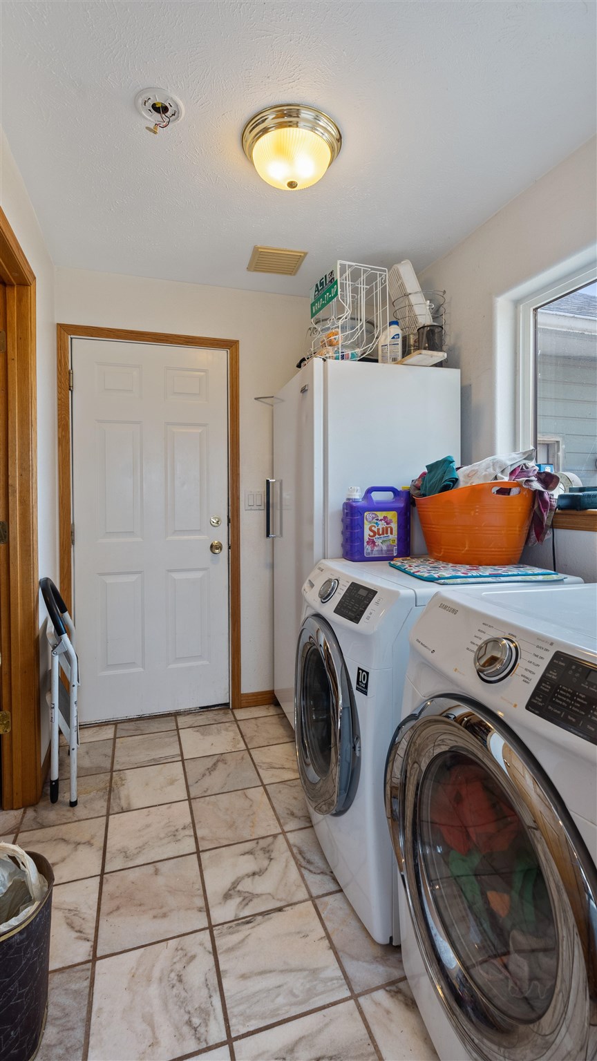 3410 West Staley Road Deer Park, WA 99006 - Photo 15 of 38 Gallery Image 15
