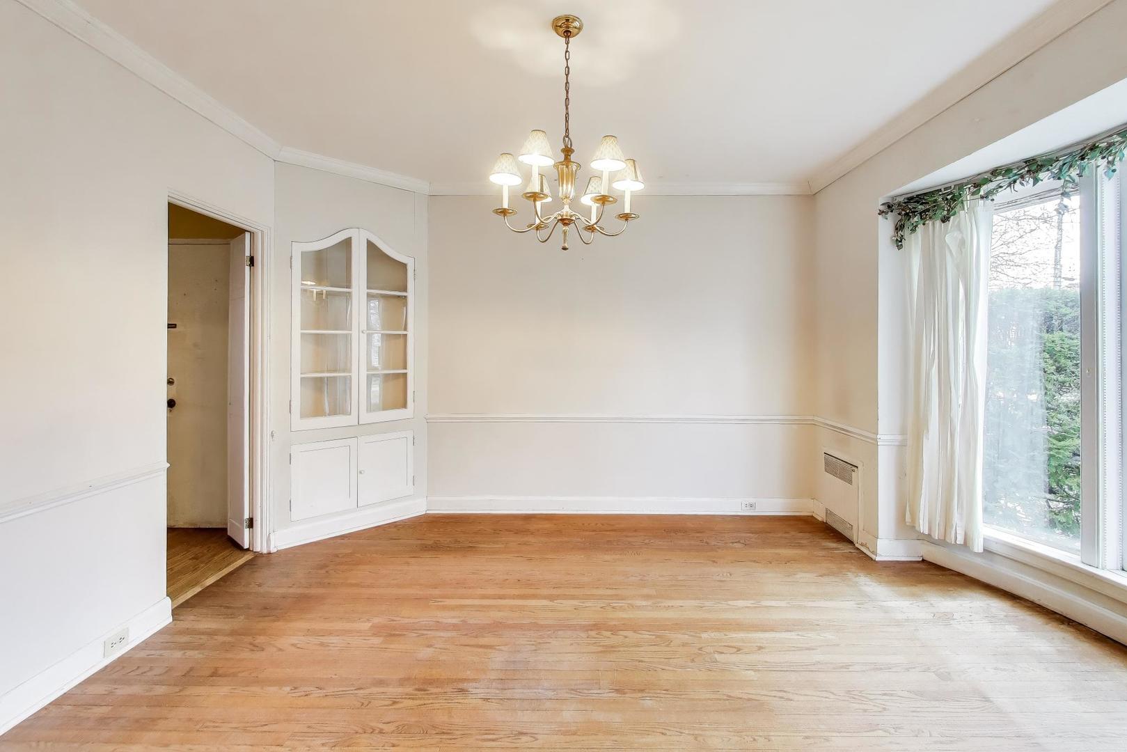 701 Elmore Street Park Ridge, IL 60068 - Photo 7 of 33