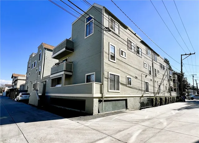 $7,500,000 | 313 East Pine Street, Santa Ana, CA 92701