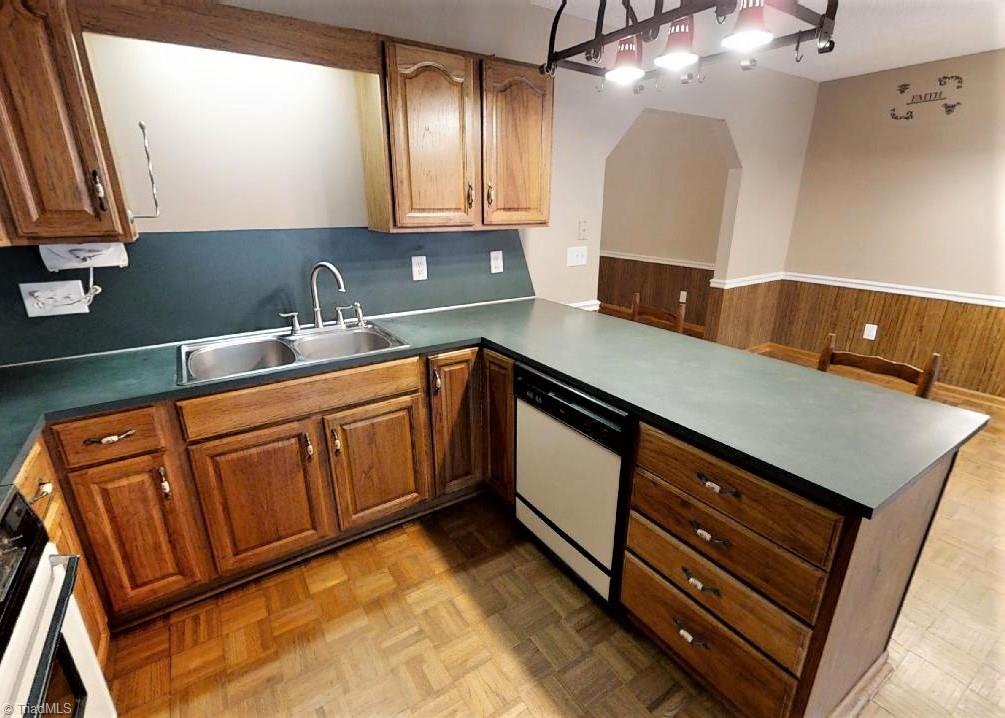 1407 Sullivan Road Thomasville, NC 27360 - Photo 9 of 16