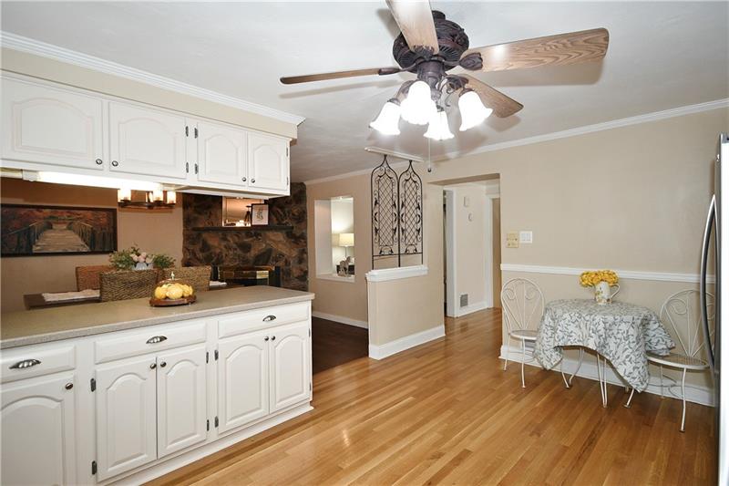 120 Leon Road Pittsburgh, PA 15220 - Photo 14 of 43 Gallery Image 14