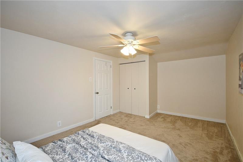 120 Leon Road Pittsburgh, PA 15220 - Photo 28 of 43 Gallery Image 28
