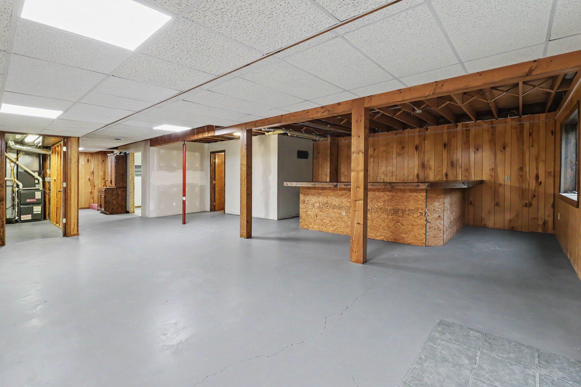 4890 West Kinney Road Ludington, MI 49431 - Photo 20 of 31 Basement