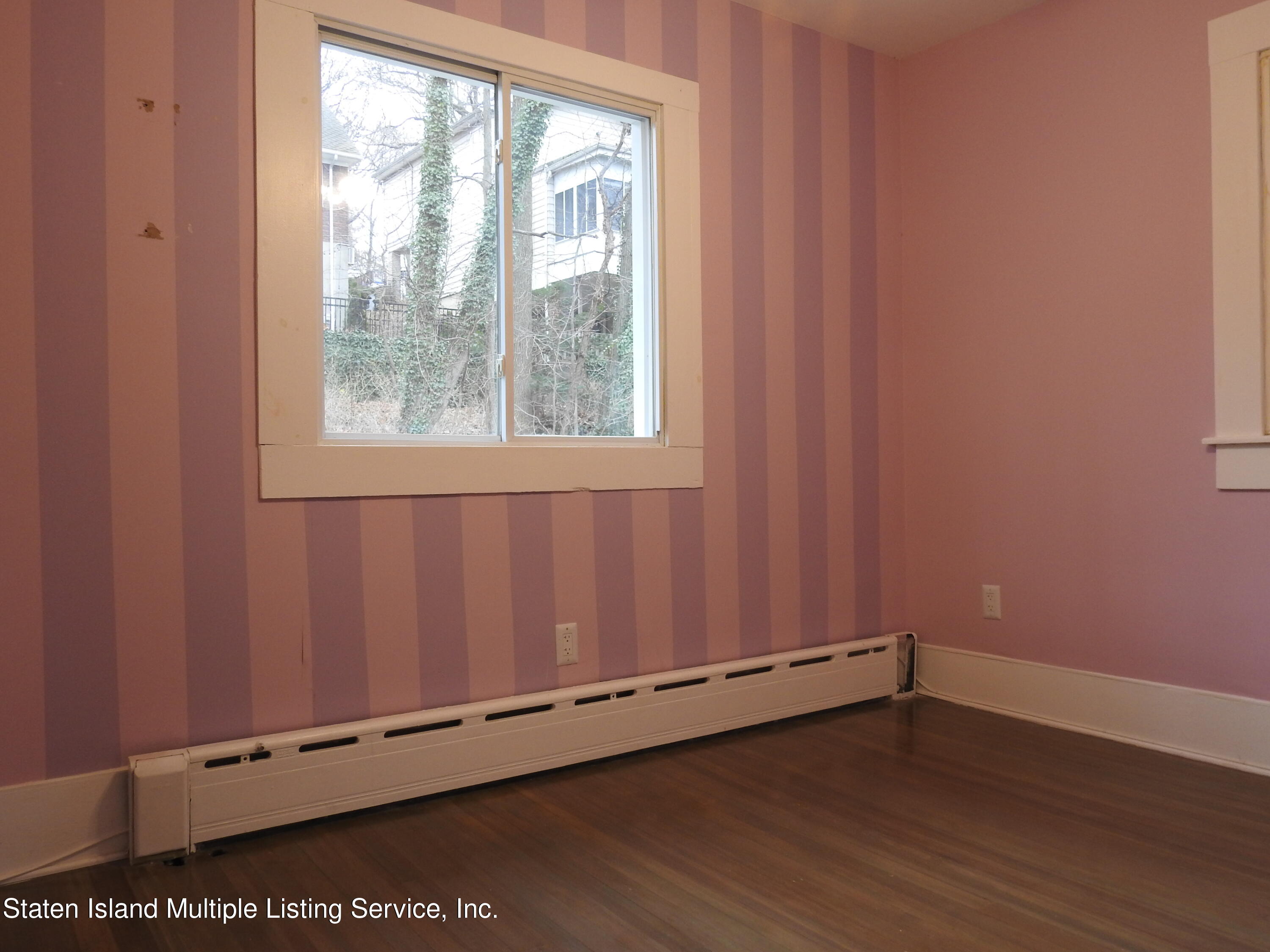 41 Rugby Avenue Staten Island, NY 10301 - Photo 20 of 45 Bedroom 2