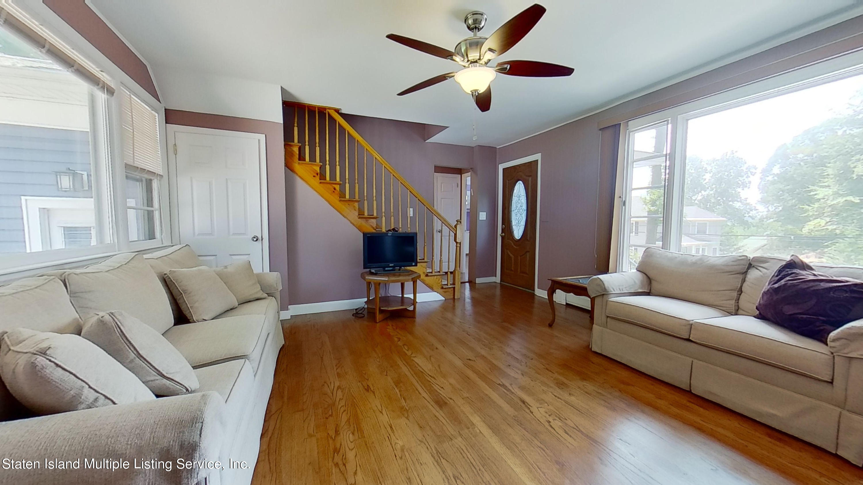 41 Rugby Avenue Staten Island, NY 10301 - Photo 28 of 45 21livingroom#2