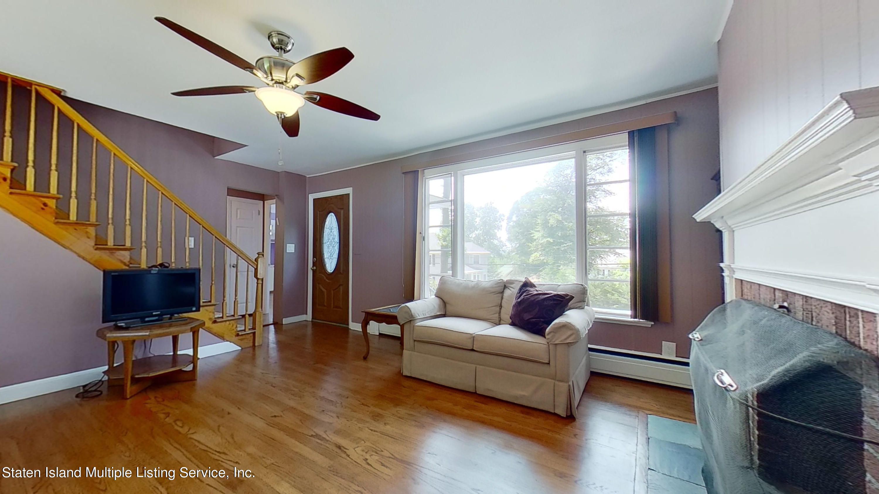 41 Rugby Avenue Staten Island, NY 10301 - Photo 29 of 45 22livingroom#2