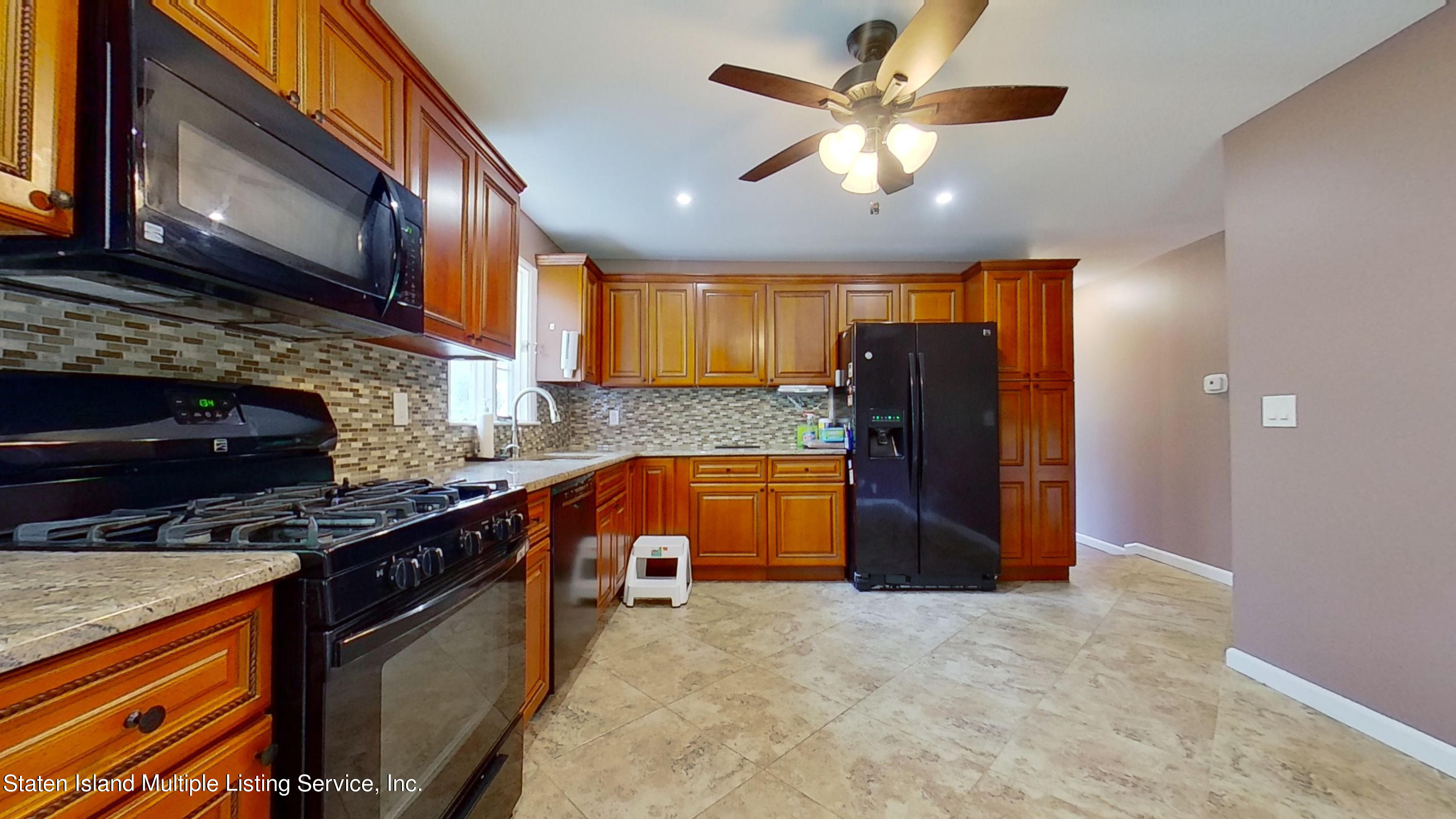 41 Rugby Avenue Staten Island, NY 10301 - Photo 35 of 45 28kitchen#2