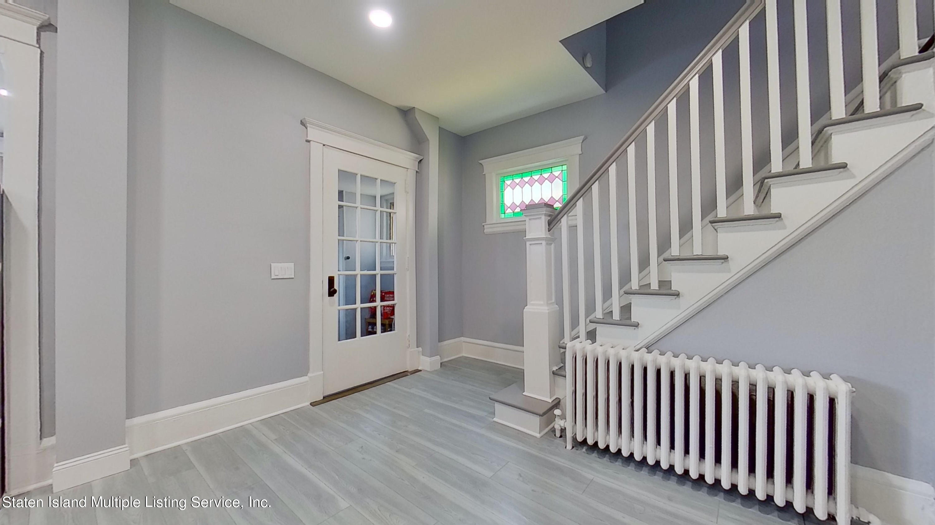 41 Rugby Avenue Staten Island, NY 10301 - Photo 5 of 45 05entrance