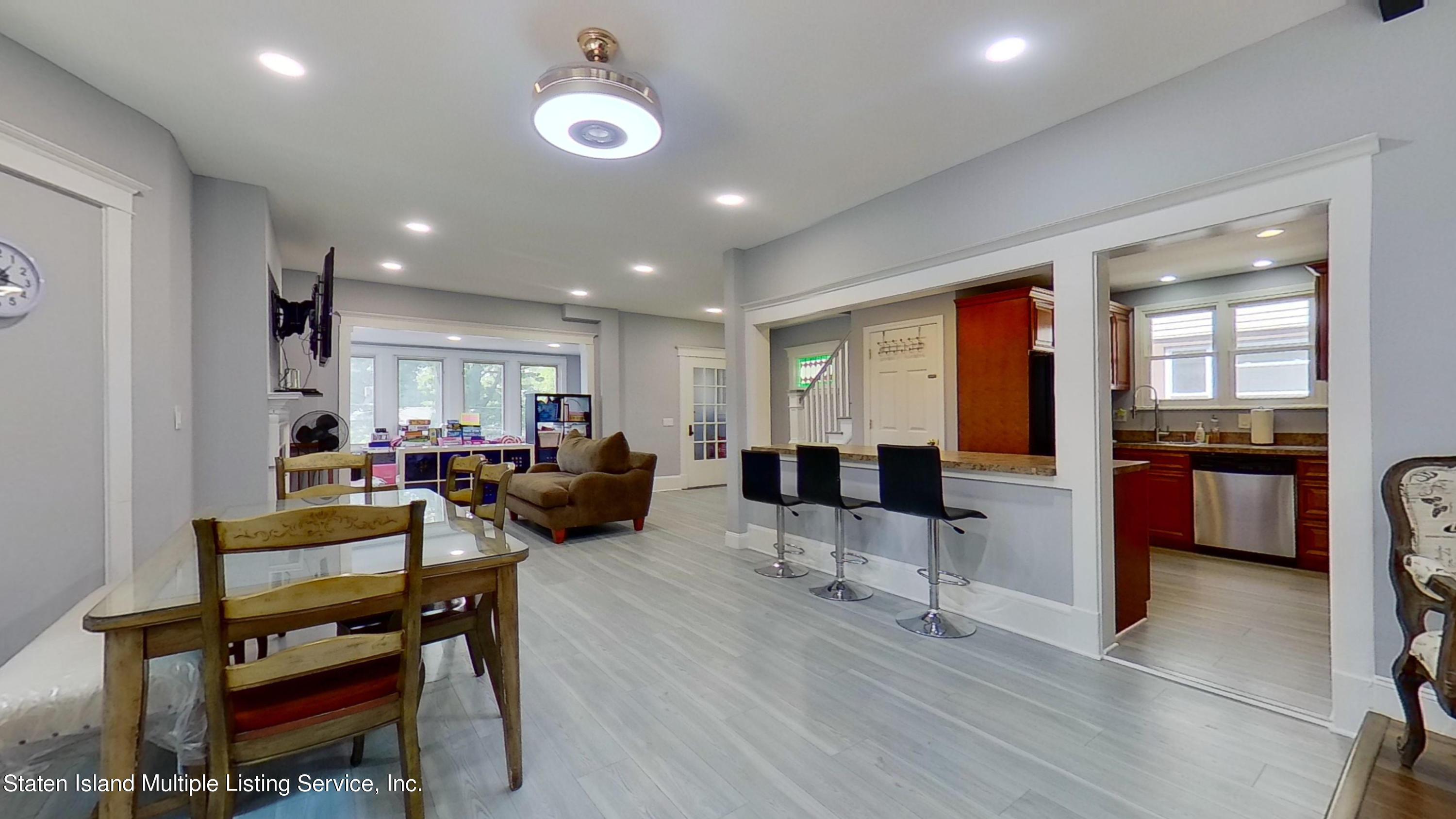 41 Rugby Avenue Staten Island, NY 10301 - Photo 9 of 45 09diningkitchen