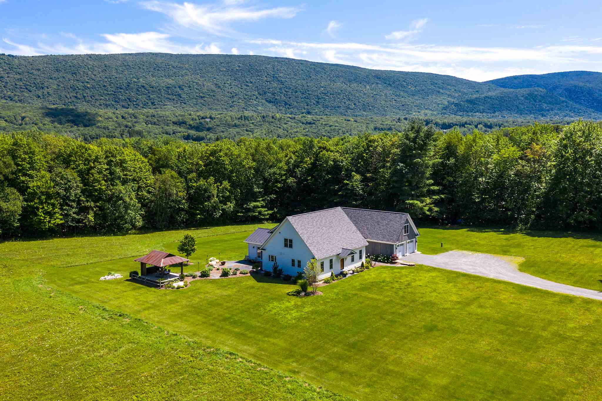 319 Upland Downs Road Manchester, VT 05255 - Photo 2 of 27 Gallery Image 2