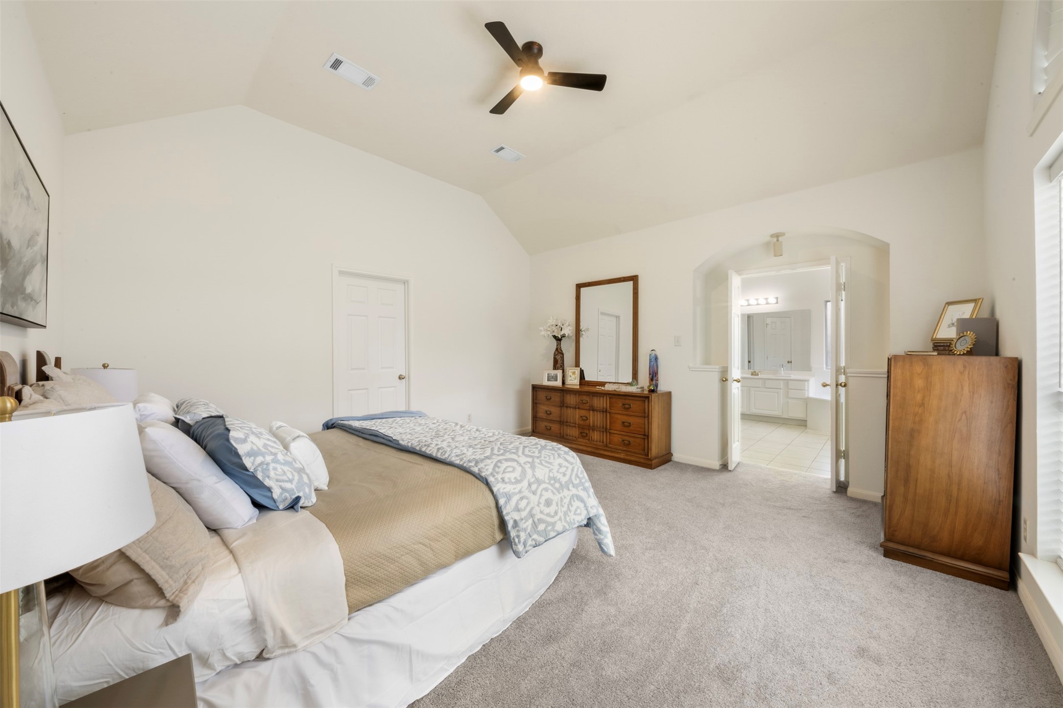 9211 Memorial Hills Drive Spring, TX 77379 - Photo 12 of 33 Second bedroom with new carpet