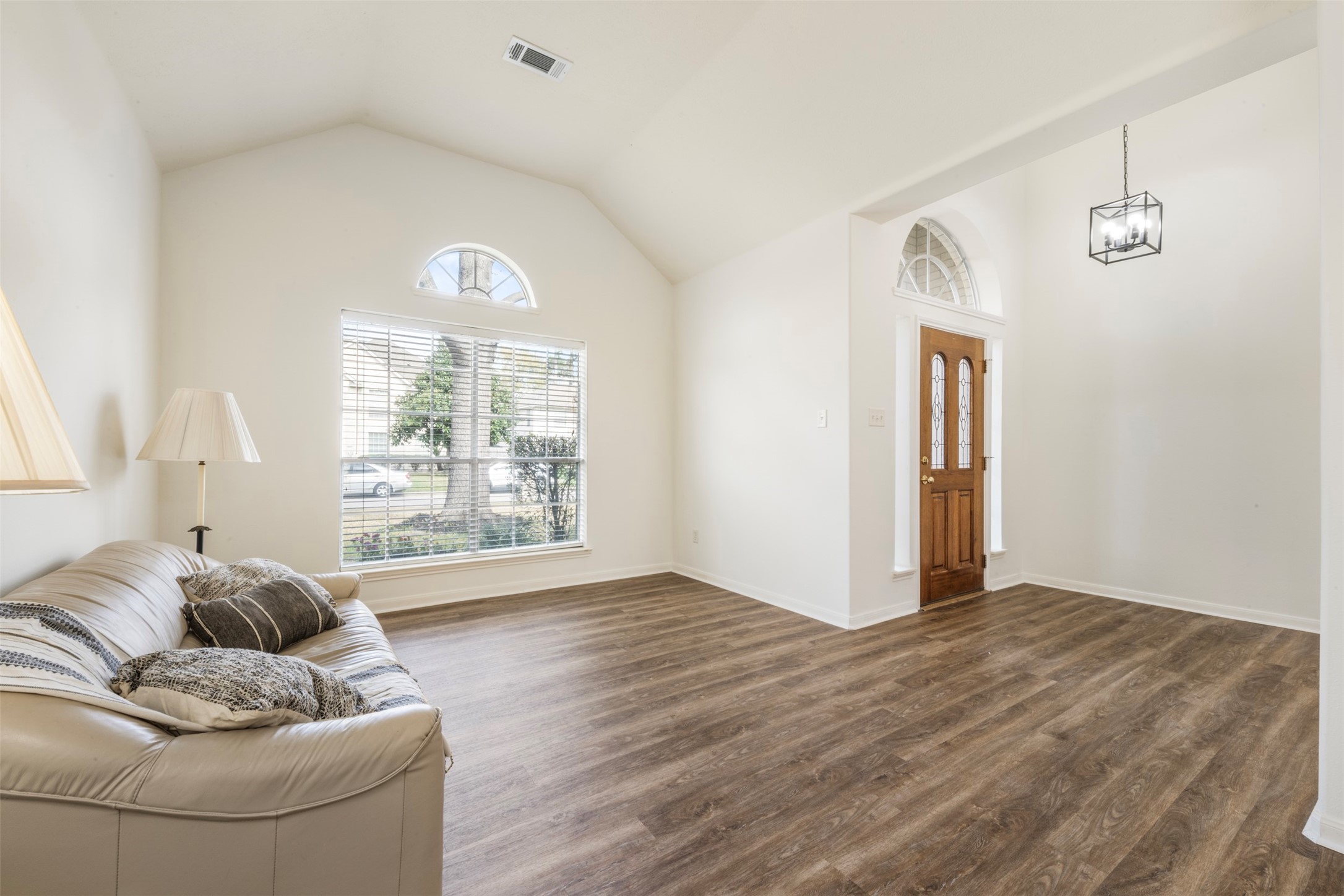 9211 Memorial Hills Drive Spring, TX 77379 - Photo 19 of 33