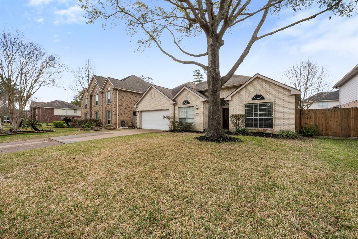 9211 Memorial Hills Drive Spring, TX 77379 - Photo 30 of 33