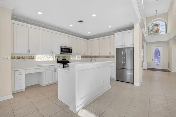 $650,000 | 7700 Monarch Court, Delray Beach, FL 33446