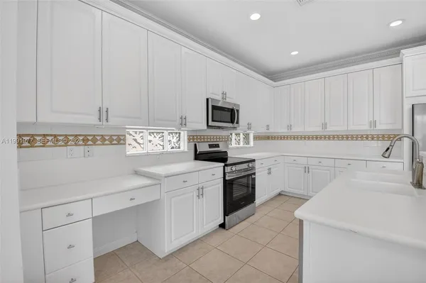 $650,000 | 7700 Monarch Court, Delray Beach, FL 33446