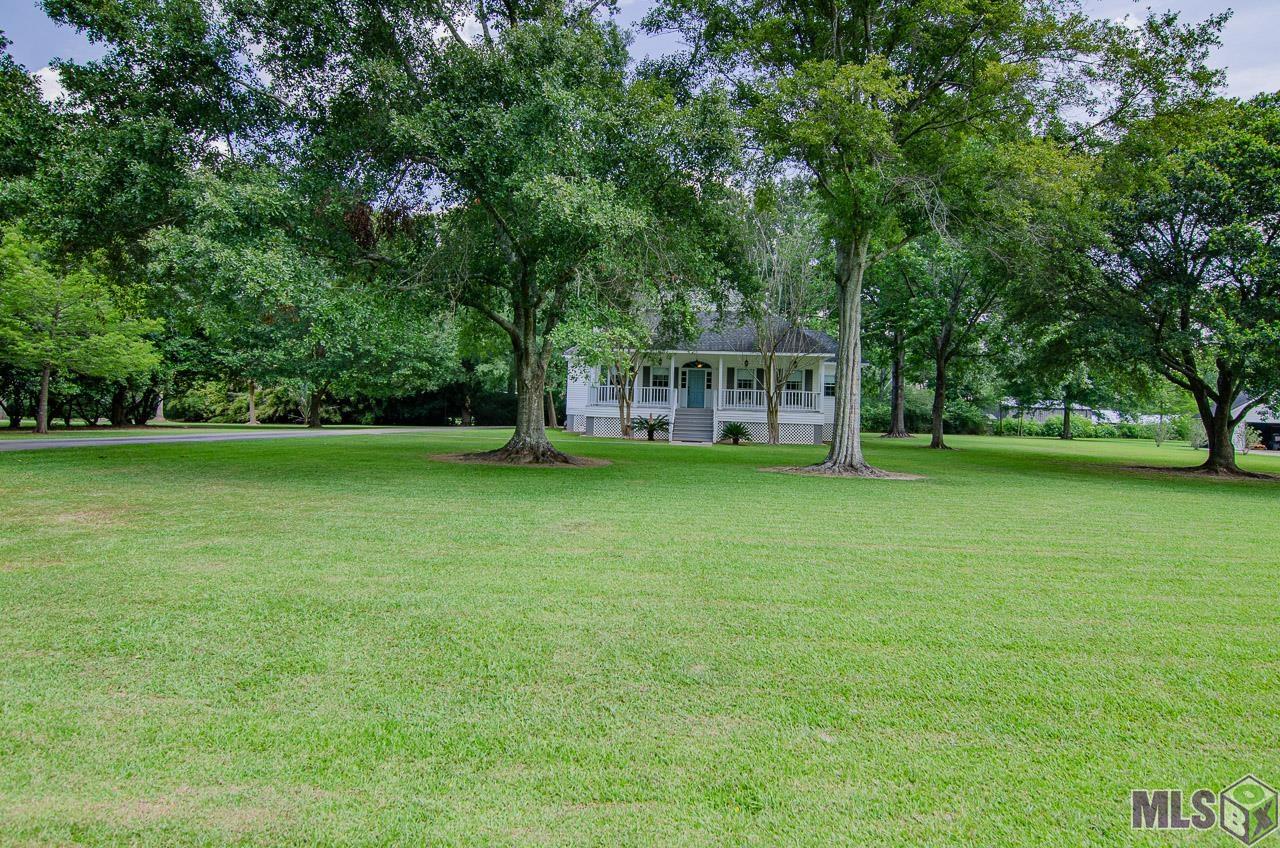 18540 Belle Grove Road Prairieville, LA 70769 - Photo 2 of 22