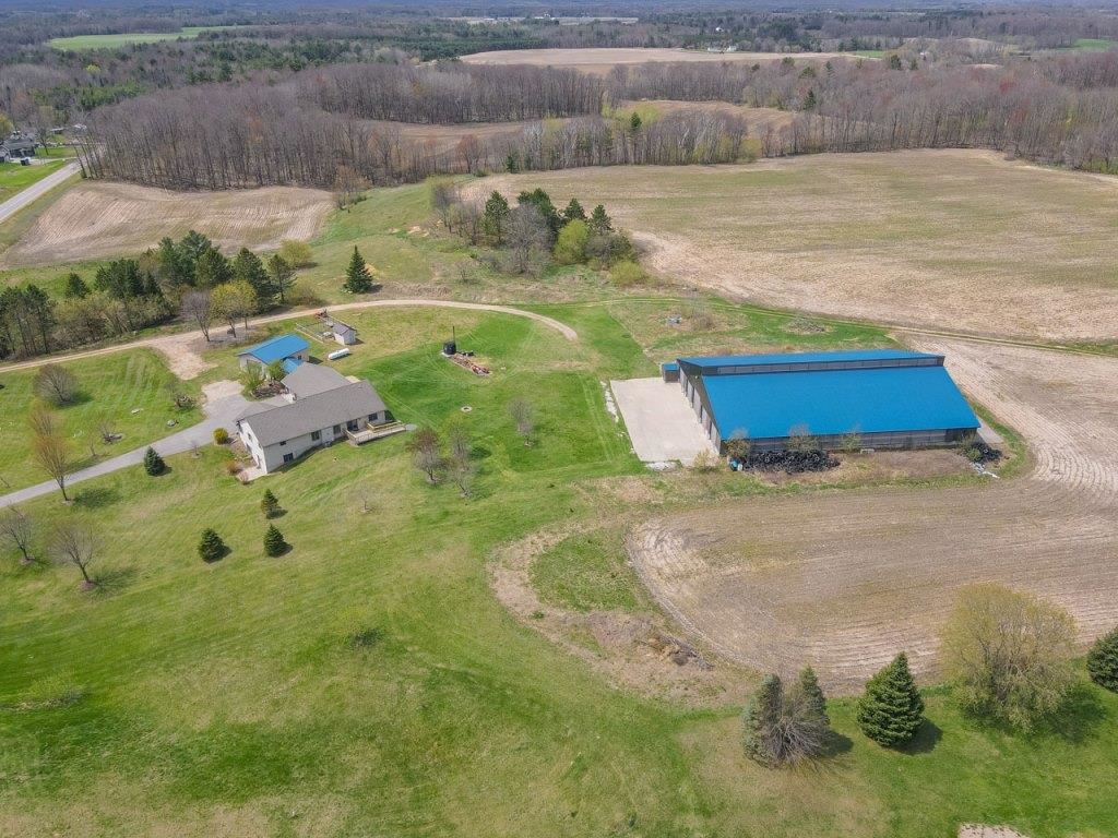 179432 County Rd II Eland, WI 54427 - Photo 34 of 36