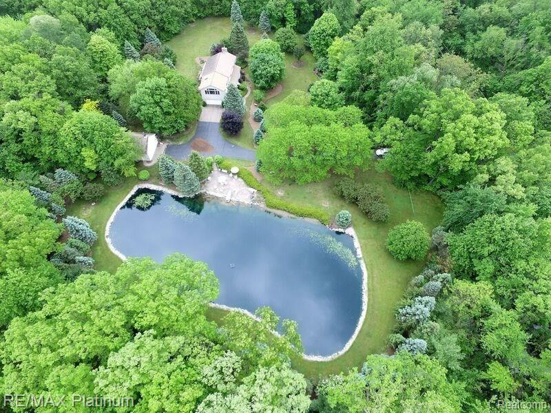 2445 Shehan Road Pinckney, MI 48169 - Photo 1 of 41 shehan aerial.jpg