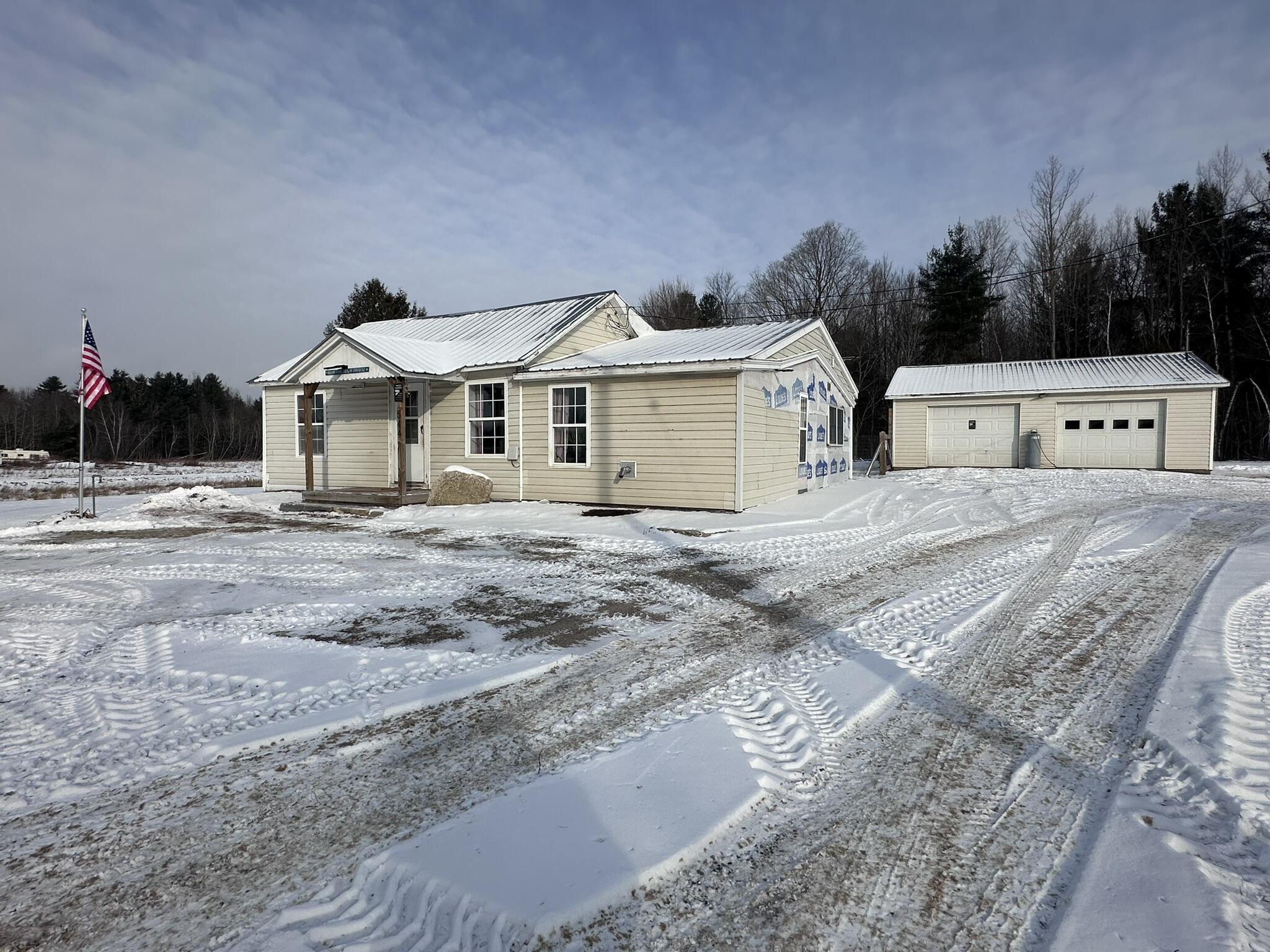 544 Lavalley Road Champlain, NY 12919 - Photo 1 of 36 Gallery Image 1