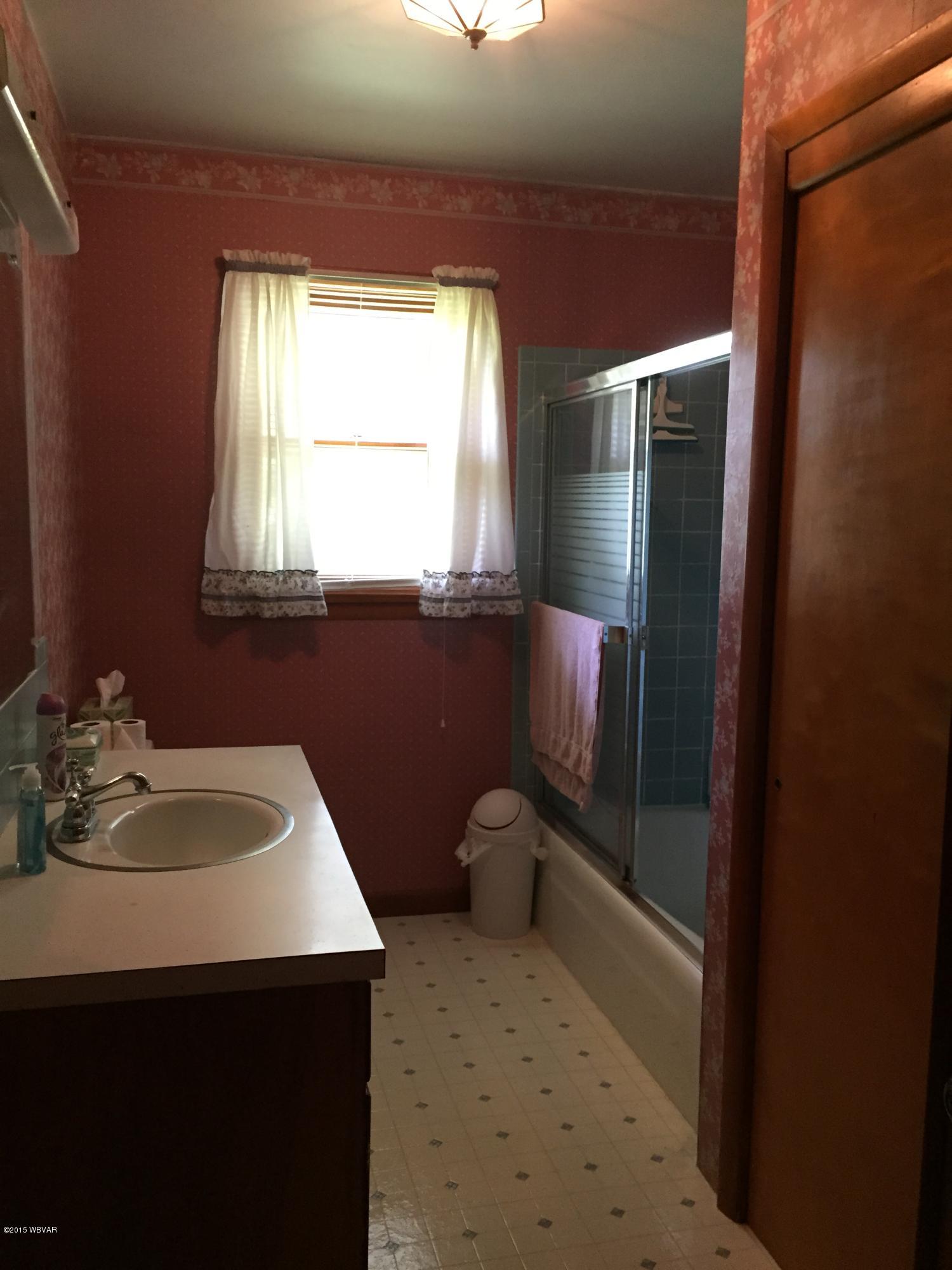 2018 Quaker State Road Montoursville, PA 17754 - Photo 11 of 37 Bathroom