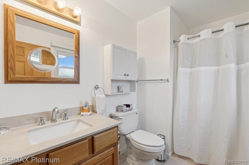 5292 Norton Road Howell, MI 48843 - Photo 12 of 32