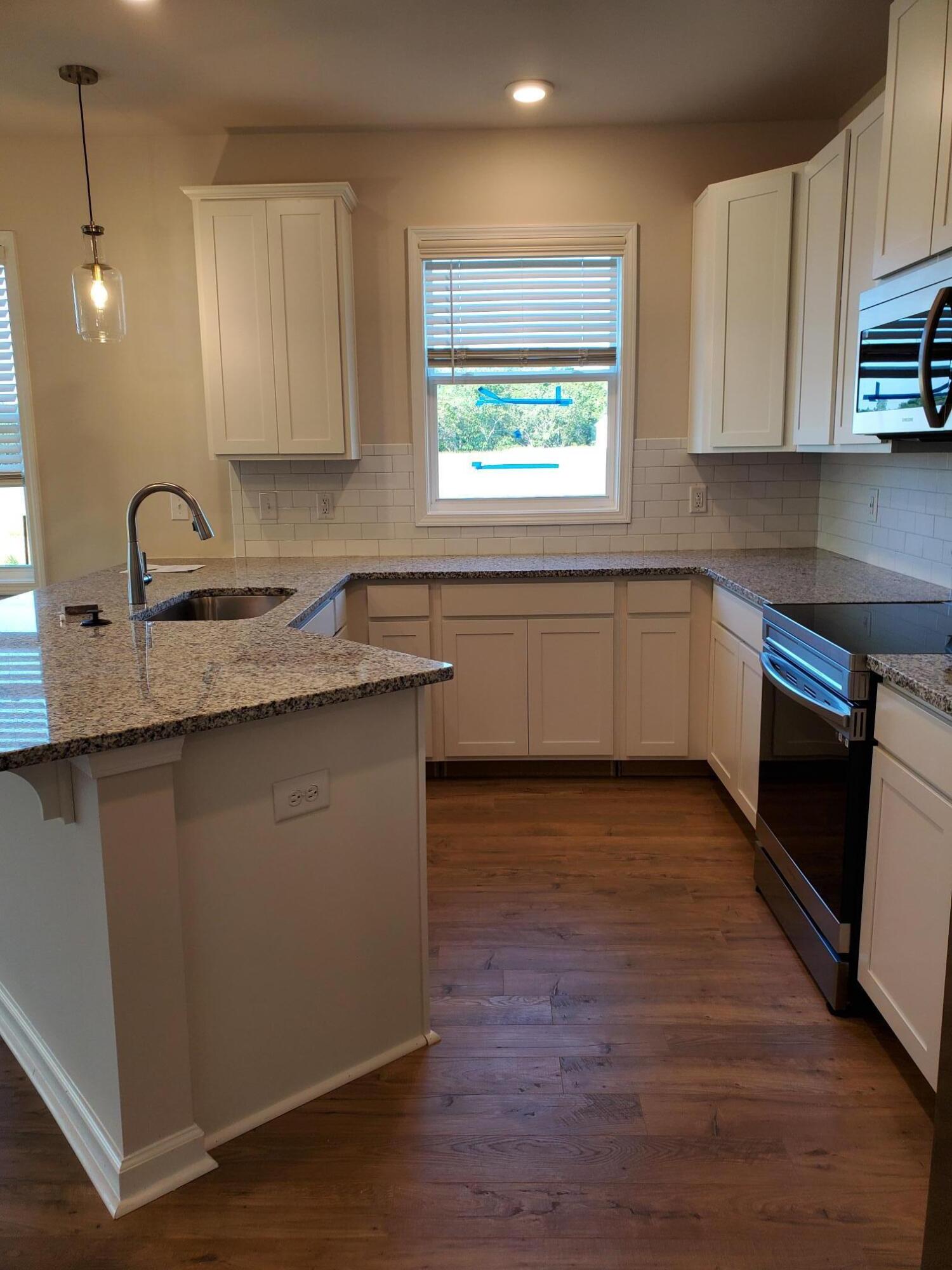 813 Justify Loop Graniteville, SC 29829 - Photo 3 of 14 20220917_173533