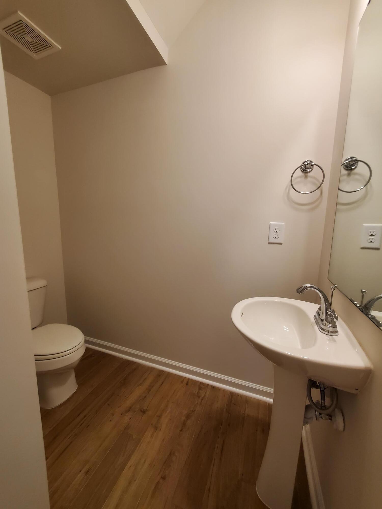813 Justify Loop Graniteville, SC 29829 - Photo 6 of 14 20220917_182706