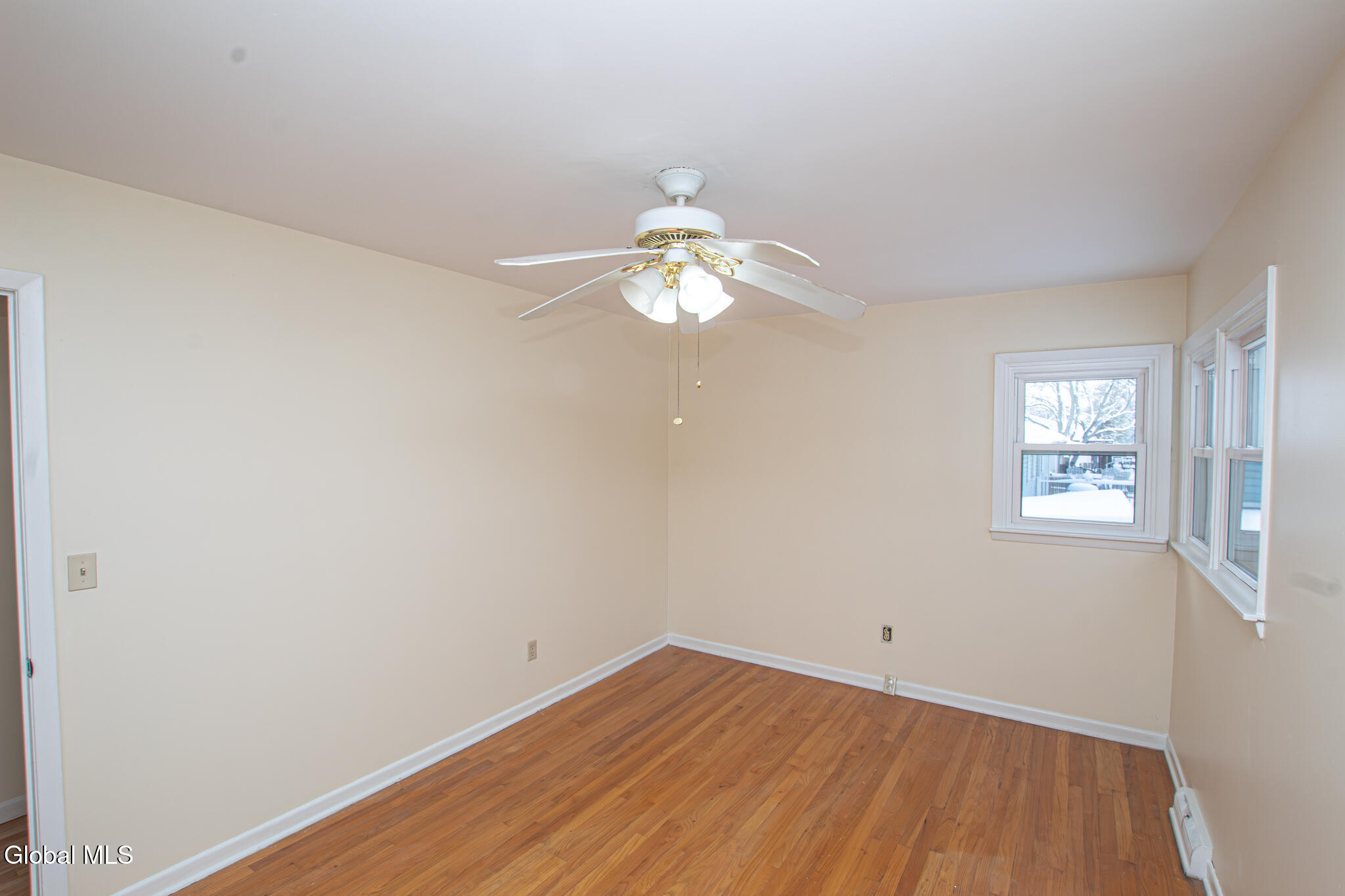 4 Rustyville Road Colonie, NY 12205 - Photo 15 of 35 4 rustyville-27