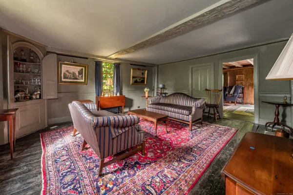 $959,000 | 575 Leetes Island Road, Guilford, CT 06437