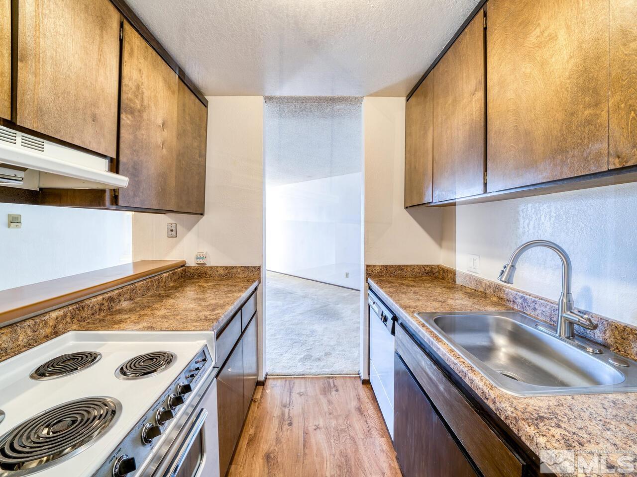 2450 Lymbery Street, Unit 315 Reno, NV 89509 - Photo 7 of 12 Photo 7