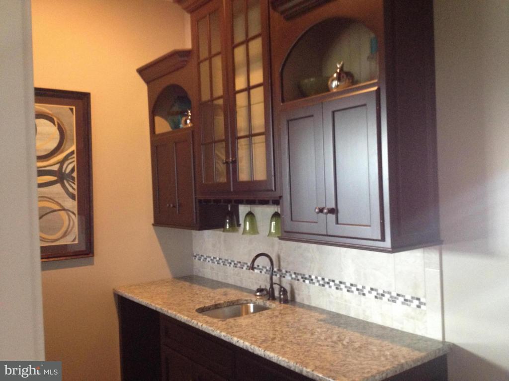 729 Integrity Drive, Unit 122 Lititz, PA 17543 - Photo 11 of 21 Gallery Image 11