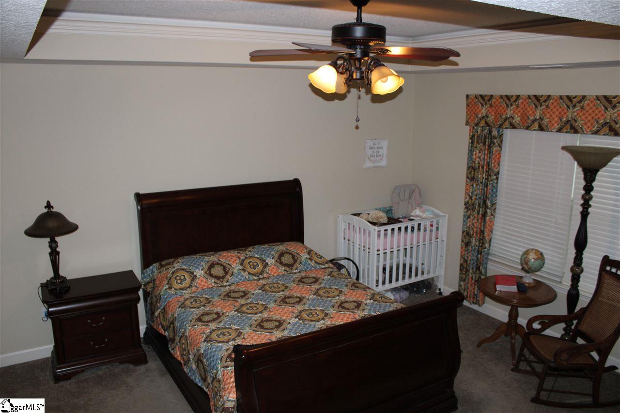 110 Wynbrook Way Boiling Springs, SC 29316 - Photo 4 of 12 Gallery Image 4