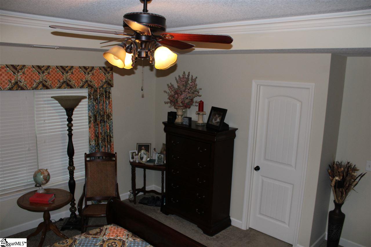 110 Wynbrook Way Boiling Springs, SC 29316 - Photo 5 of 12 Gallery Image 5
