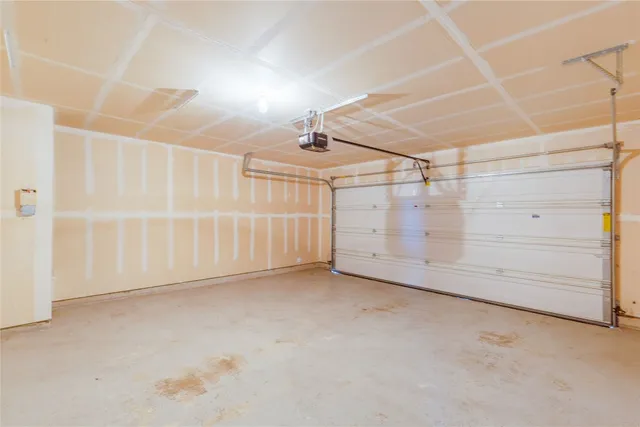 $2,300 | 11532 Ashbrook Drive, Manchaca, TX 78652