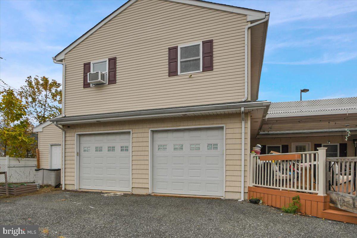 12 Trimble Boulevard Brookhaven, PA 19015 - Photo 30 of 34 a front view of a house