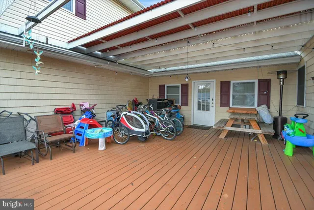 $549,900 | 12 Trimble Boulevard, Brookhaven, PA 19015