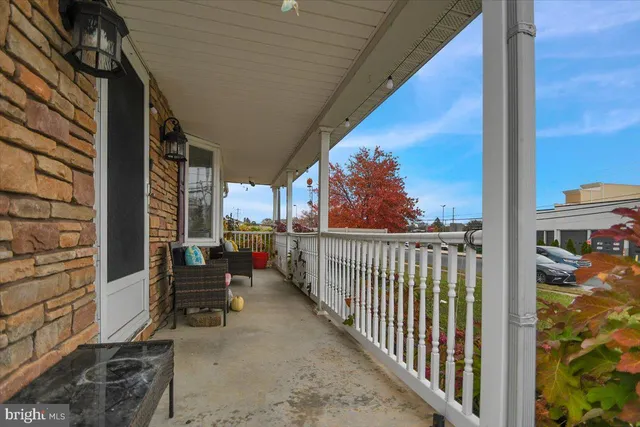 $549,900 | 12 Trimble Boulevard, Brookhaven, PA 19015