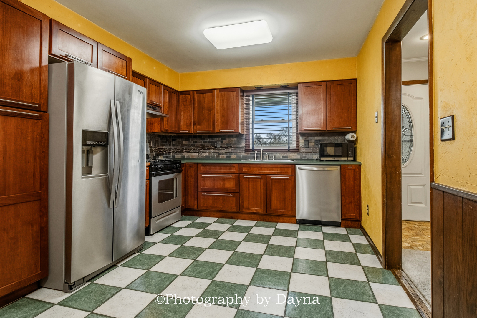 913 Southgate Road New Lenox, IL 60451 - Photo 7 of 35