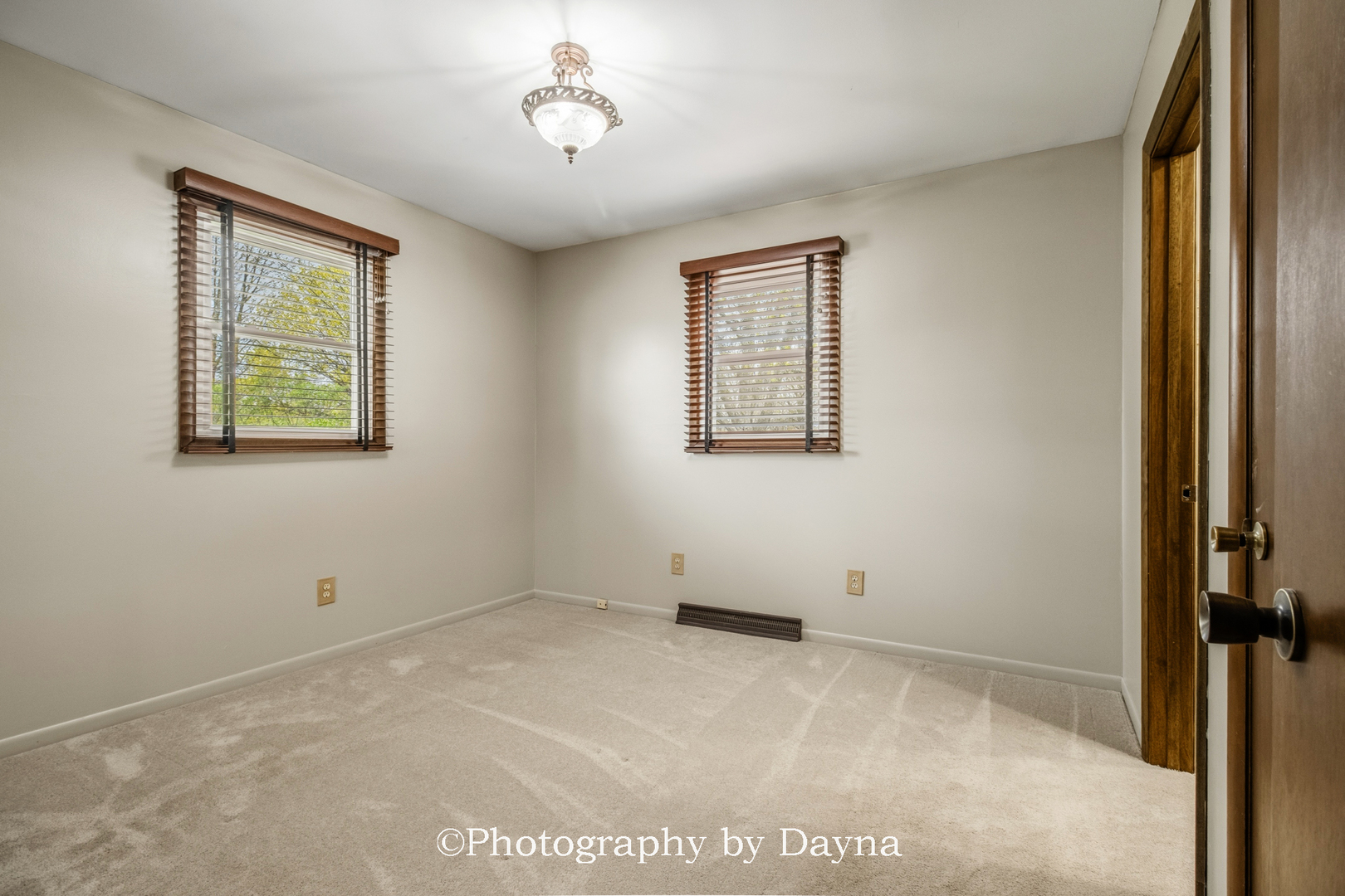 913 Southgate Road New Lenox, IL 60451 - Photo 9 of 35