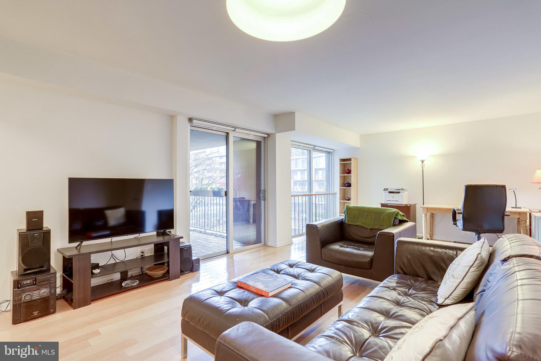 520 N Street Southwest, Unit S318 Washington, DC 20024 - Photo 19 of 47